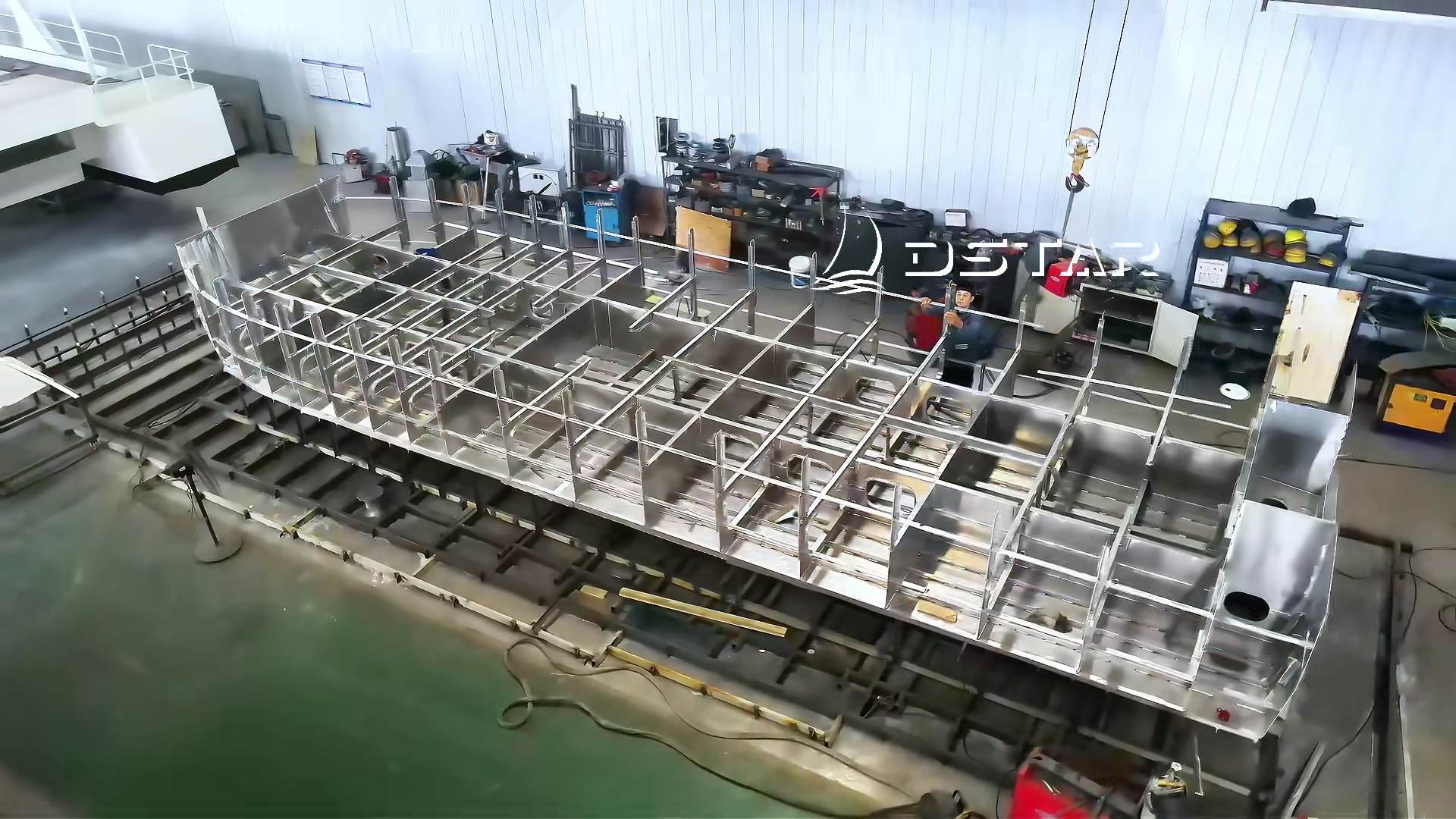 heavy-duty-aluminum-cargo-barge heavy-duty-aluminum-cargo-barge